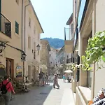 Mit Garten- Grill Und Terrasse By Interhome *