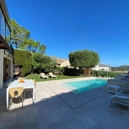 Mit Garten- Grill Und Terrasse By Interhome